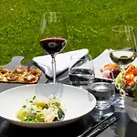 Hotell Chateau Hochberg, & Restaurant 4*