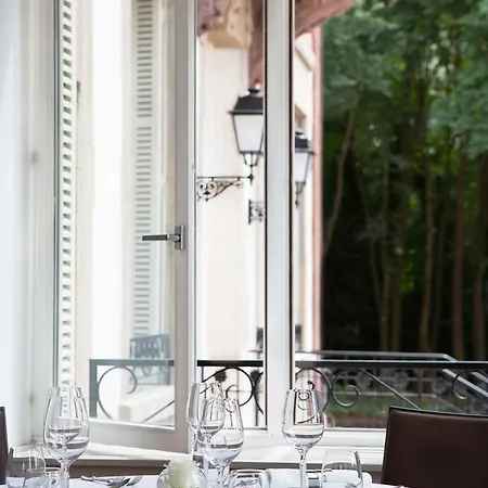 Hotel Château Hochberg, Hôtel&restaurant 4*