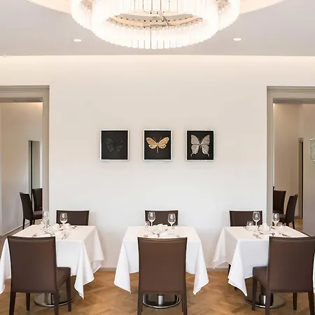 Château Hochberg, Hôtel&restaurant 4* Wingen-sur-Moder
