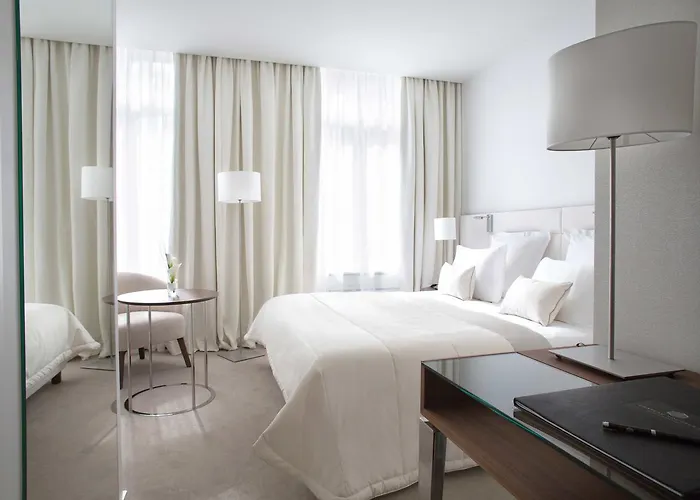 Hotel Chateau Hochberg, & Restaurant 4*