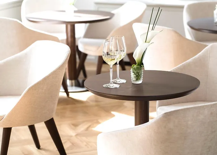 Hotel Chateau Hochberg, & Restaurant 4*